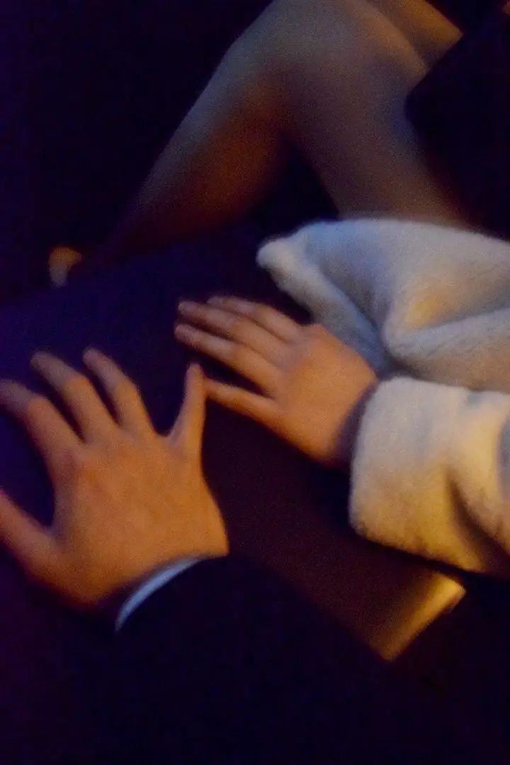 意外的邂逅[真人漫画]第7话-帮人家按摩嘛！