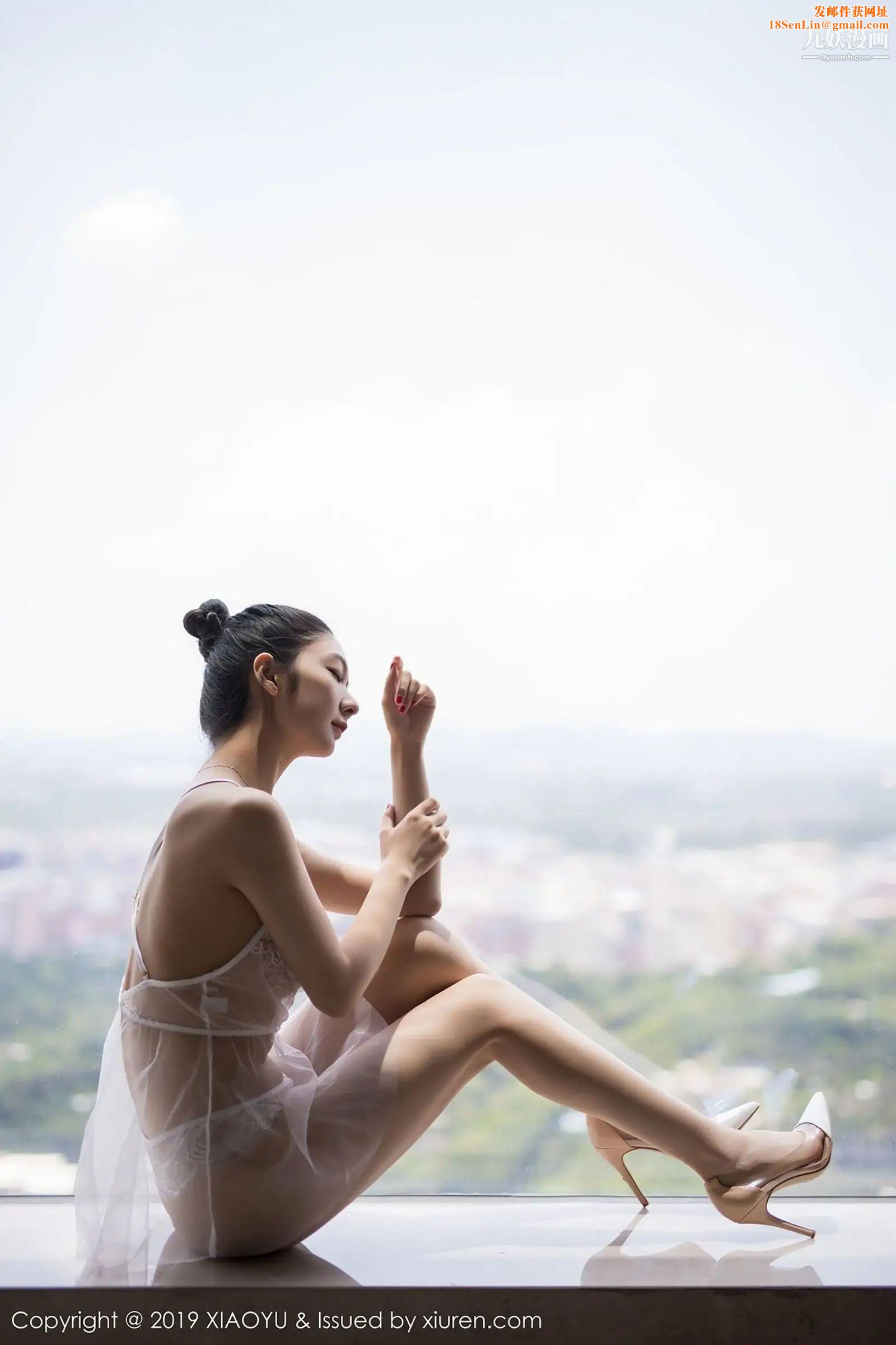 性感写真[真人集]现代薄纱性感与古典韵味旗袍相互碰撞的韵味，一展妩媚柔情