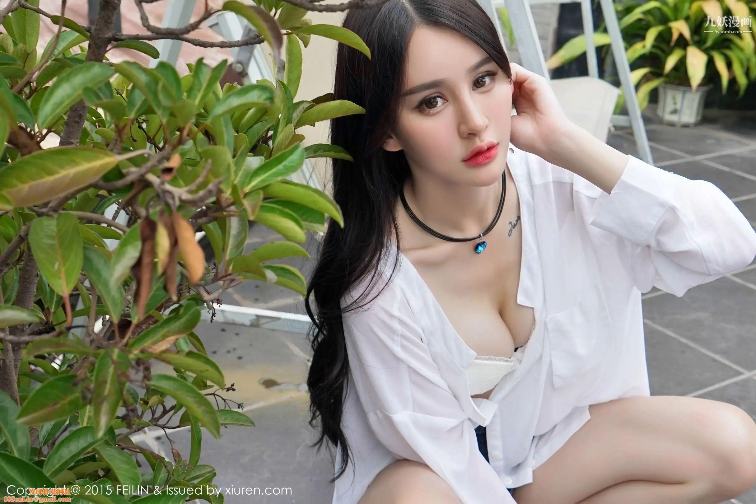 性感写真[真人集]大眼模特清纯可人超棒身材，女神级魔鬼身材隐藏的欲望