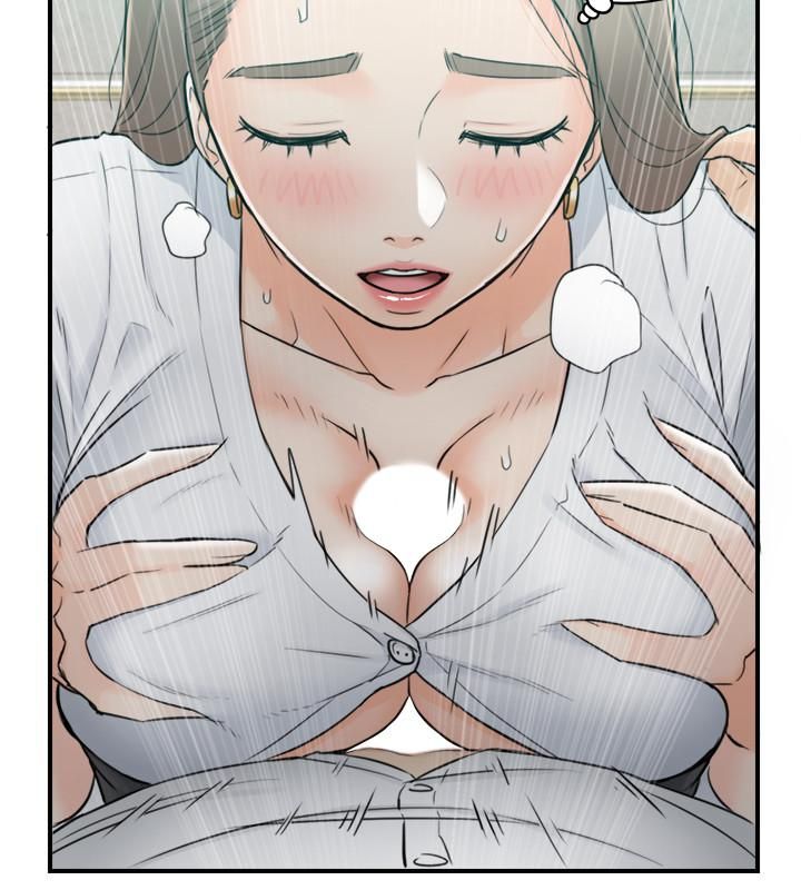 正妹小主管第36话-在绮恩饱满的双峰间