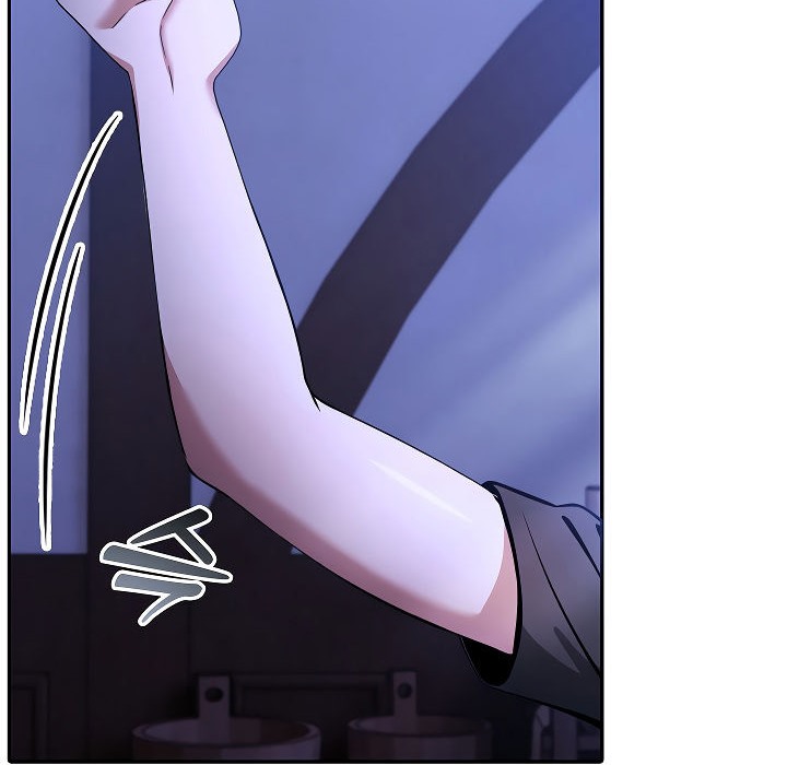 被召唤到异世界,然后成为半龙骑士长第3话