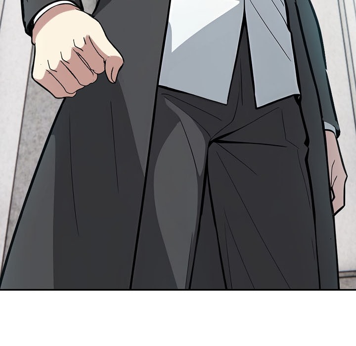 被召唤到异世界,然后成为半龙骑士长第16话