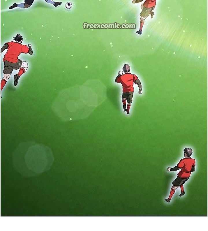 足球型男脱单指南第10话-厕所内练等