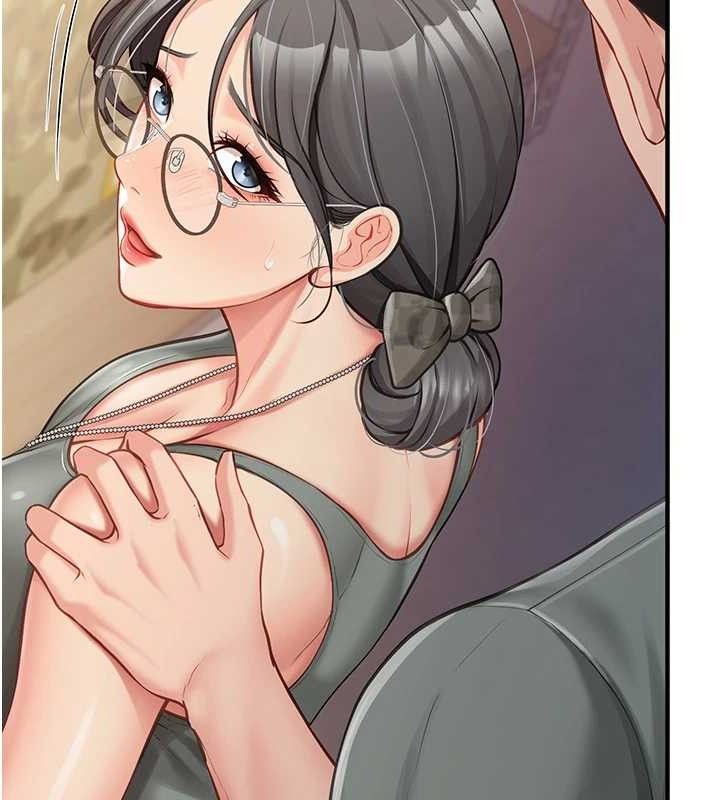 报告女班长:一根突起第7話-孤男寡女被鎖在倉庫…