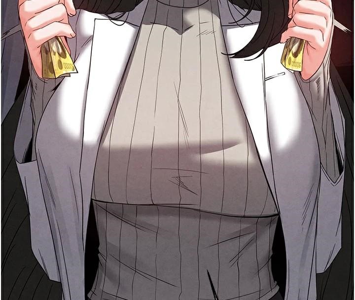 末日鵰堡第33話-被強扯絲襪的少女世熙