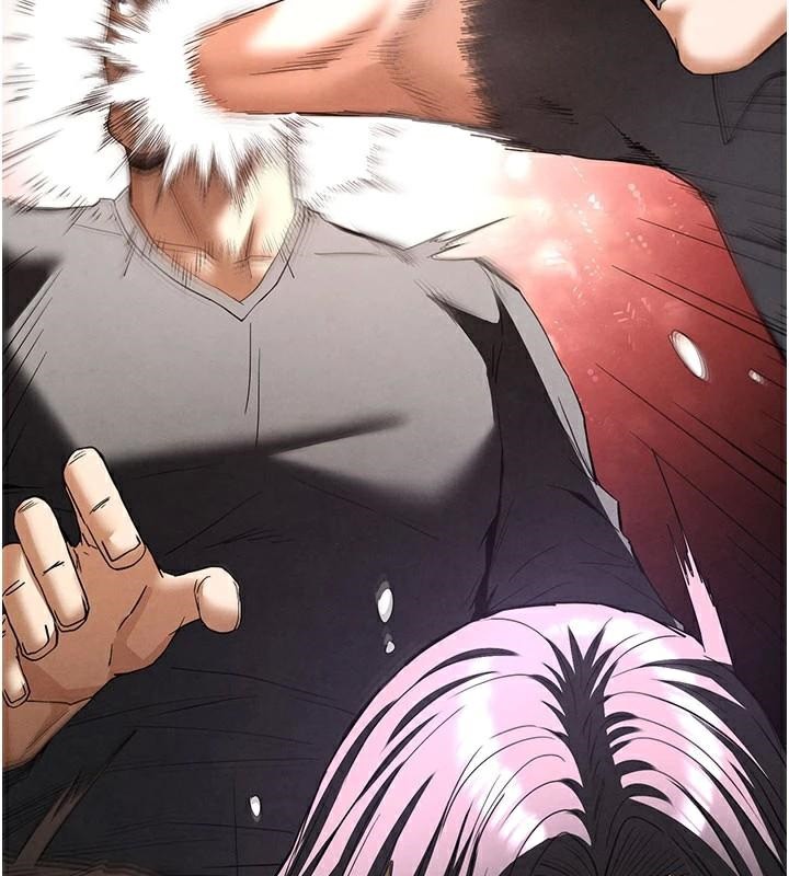 末日鵰堡第33話-被強扯絲襪的少女世熙