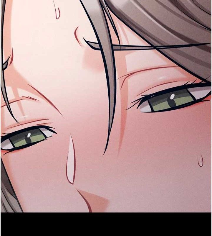 选手村:母猪调教第44話-把高傲的處女當作飛機杯