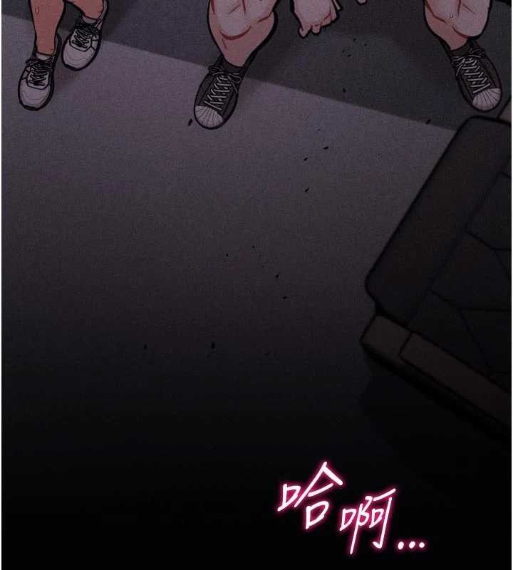 选手村:母猪调教第44話-把高傲的處女當作飛機杯