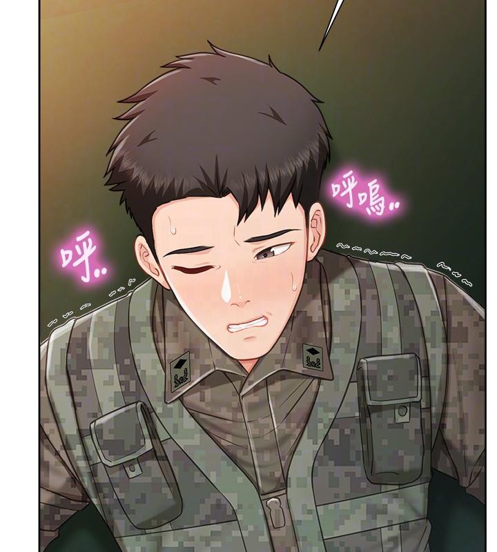 報告女班長:一根突起第29話-訓練中發情的女兵們