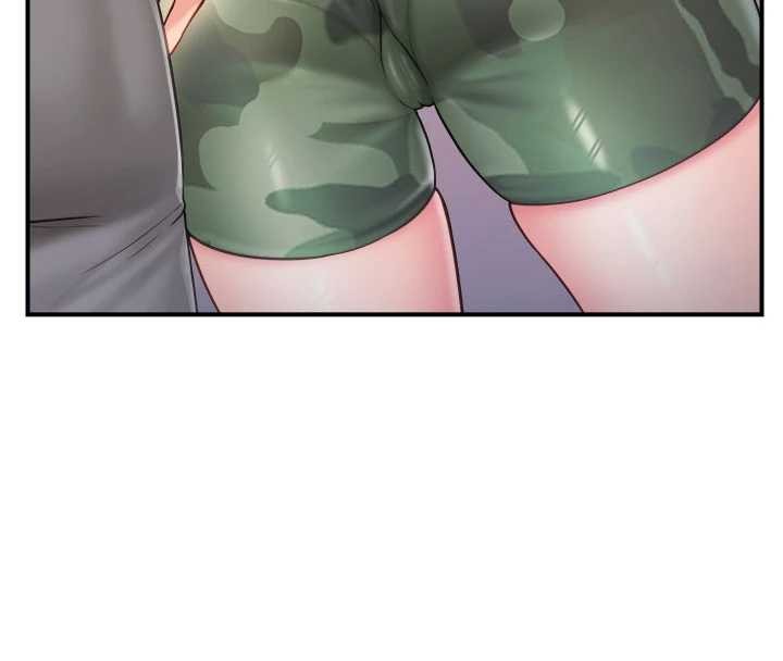 报告女班长:一根突起第33話-性福的軍中生活