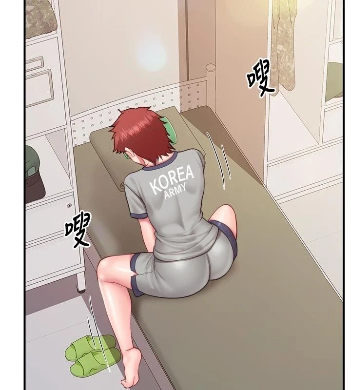 报告女班长:一根突起第70話-偷看幹部打砲